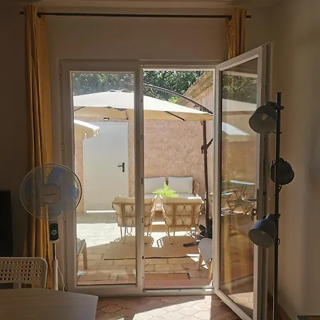 Le Patio De Maria شقة