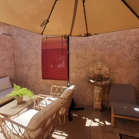 Le Patio De Maria *